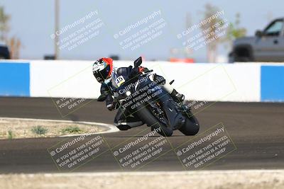 media/Sep-21-2025-TrackDaz (Sun) [[277c75b276]]/B Group/1020am (Turn 1)/